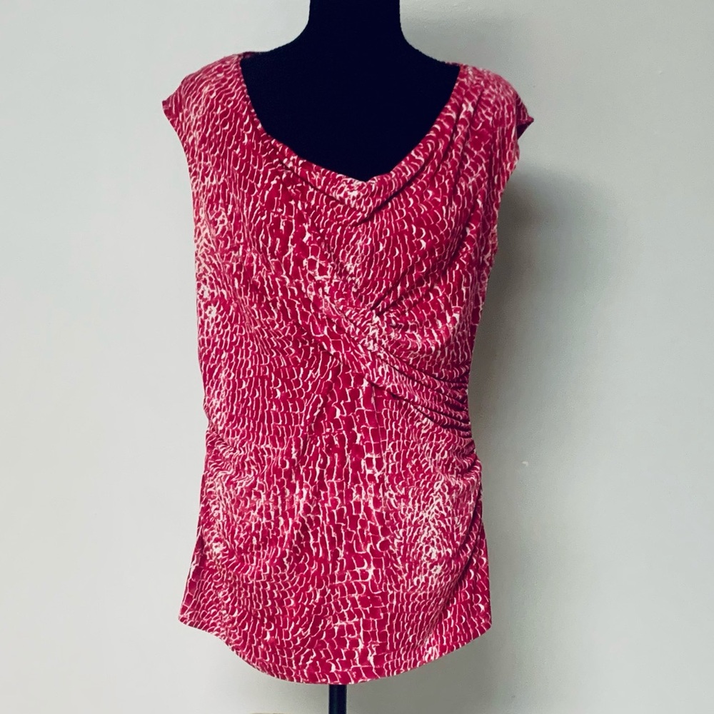 Chaus Sleeveless Top